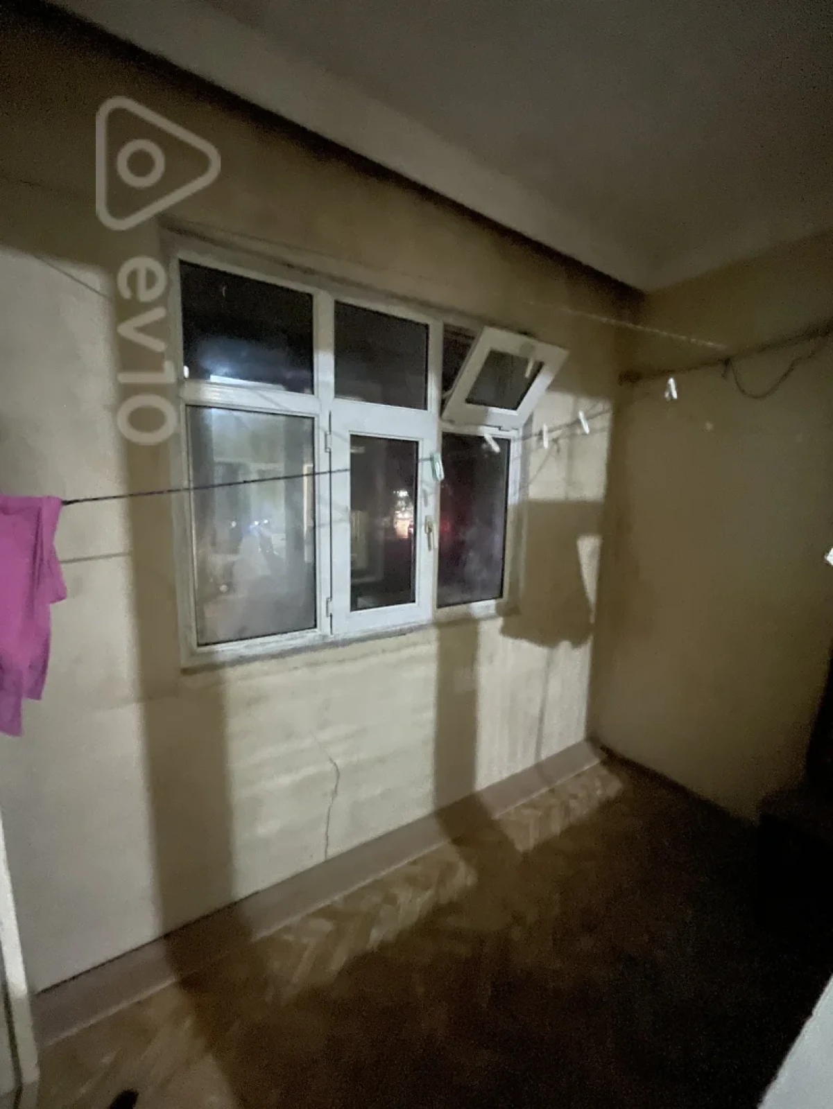 Kirayə verilir 3 otaqlı köhnə tikili 75 m²