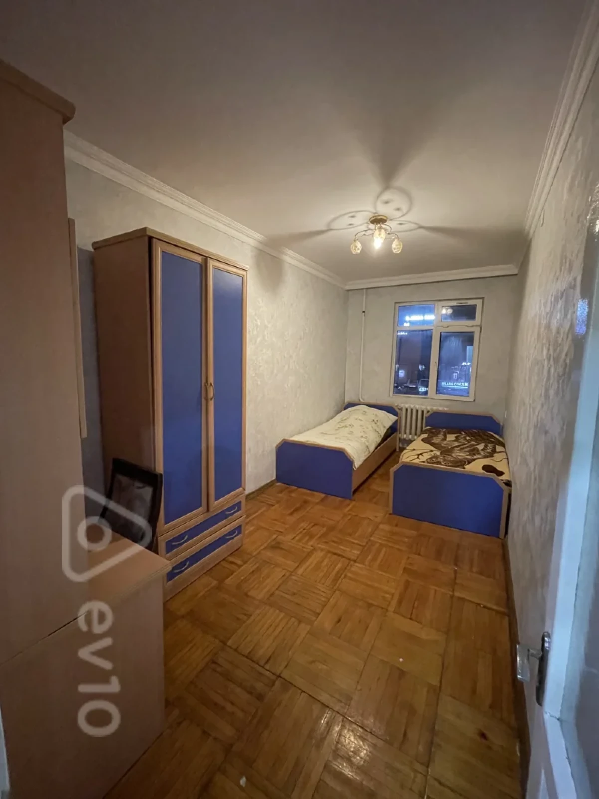 Kirayə verilir 3 otaqlı köhnə tikili 75 m²