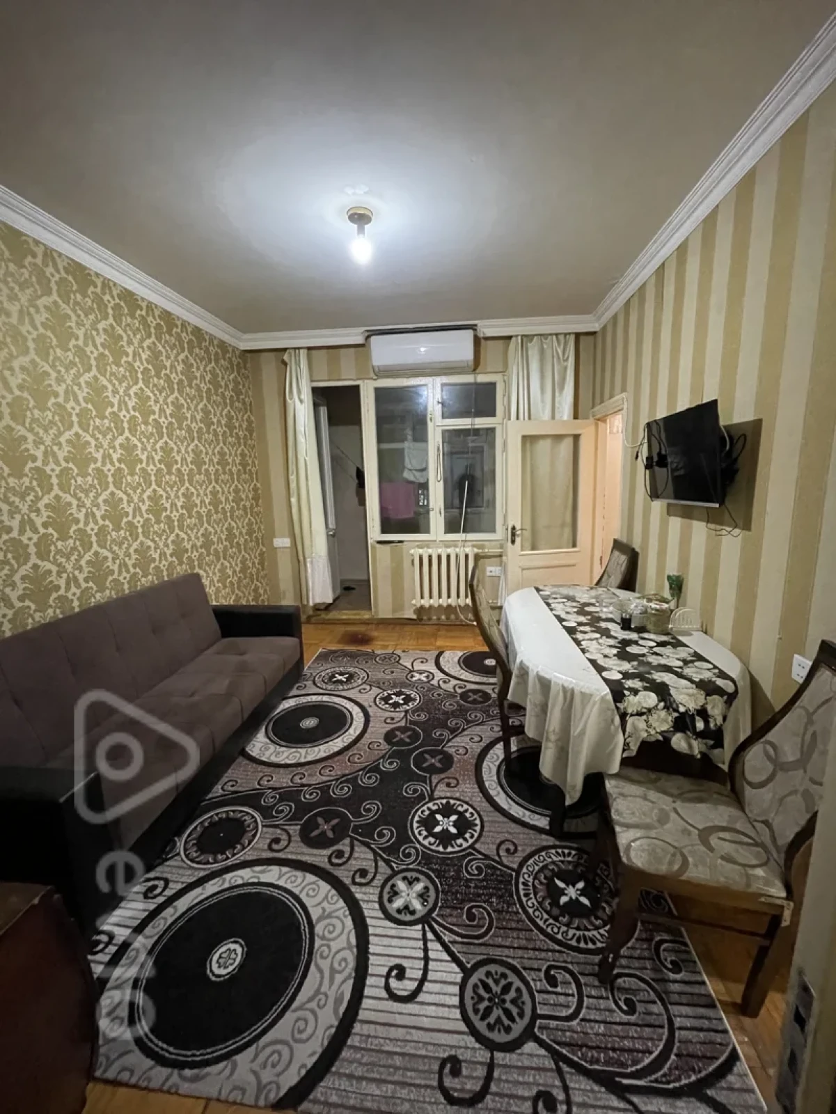 Kirayə verilir 3 otaqlı köhnə tikili 75 m²