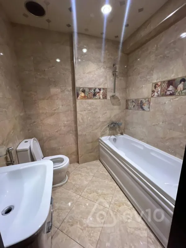 Kirayə verilir 3 otaqlı yeni tikili 100 m²