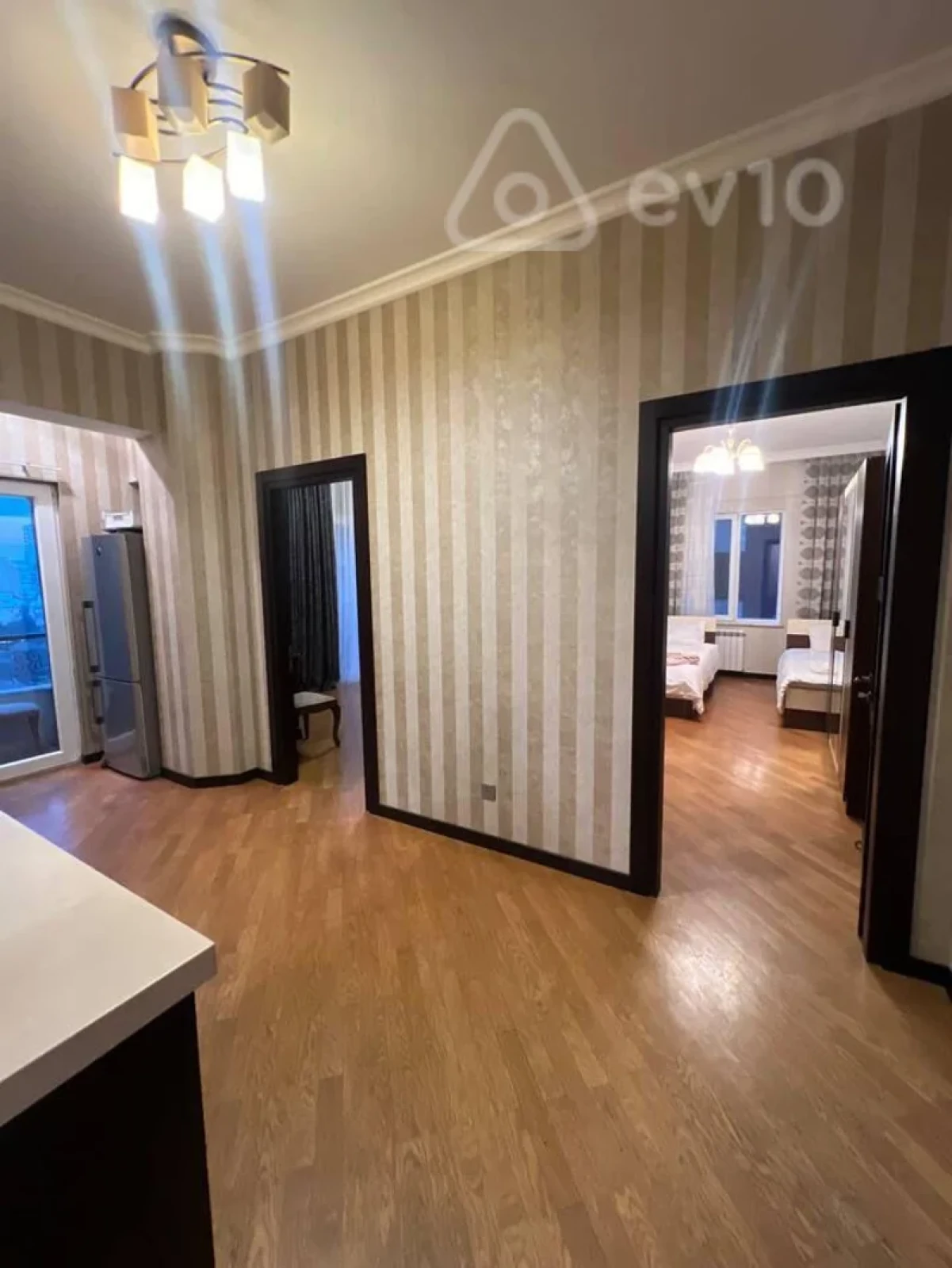 Kirayə verilir 3 otaqlı yeni tikili 100 m²