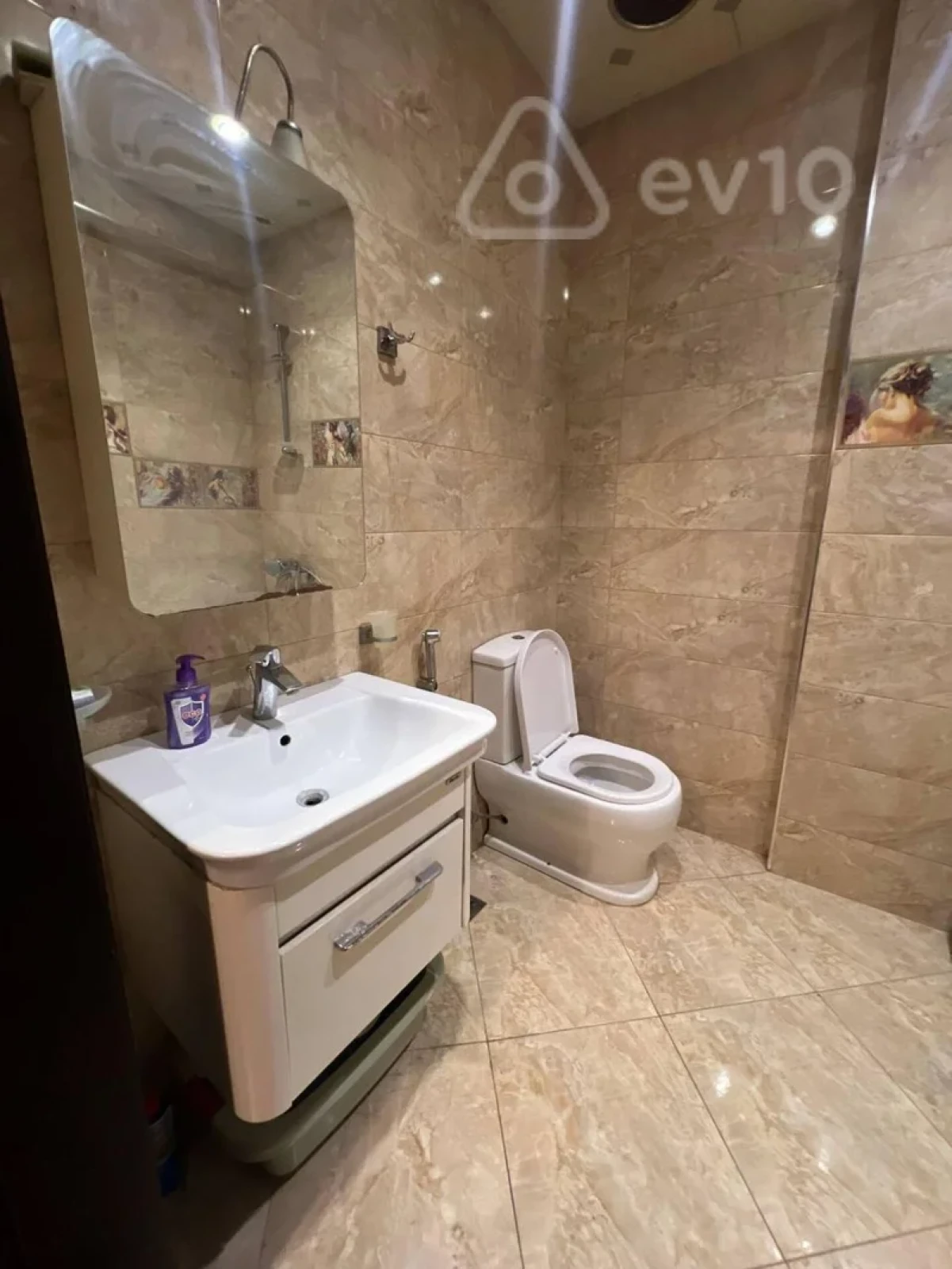 Kirayə verilir 3 otaqlı yeni tikili 100 m²