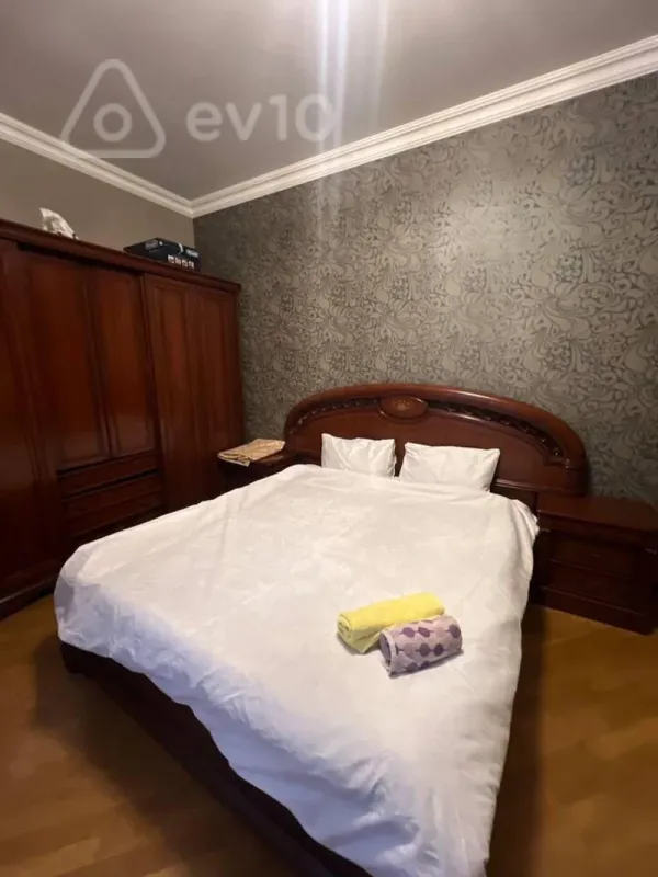 Kirayə verilir 3 otaqlı yeni tikili 100 m²