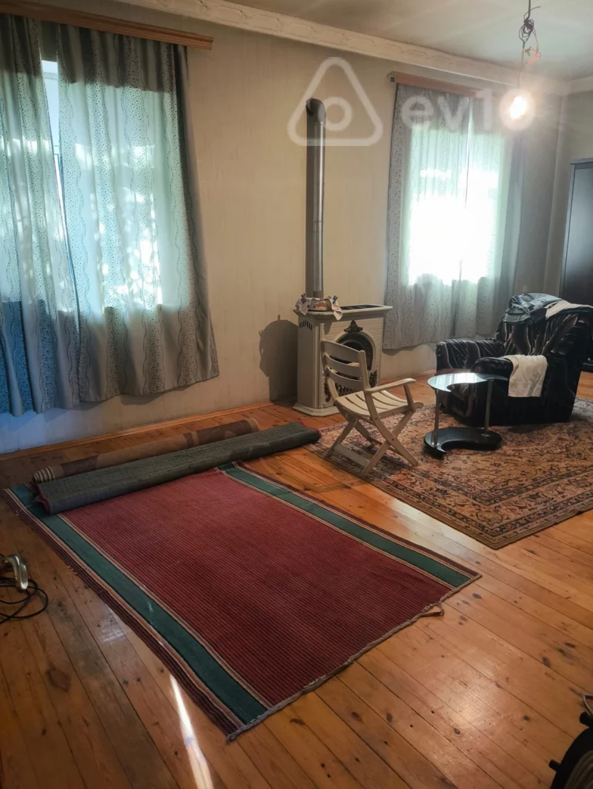 Satılır 4 otaqlı həyət evi 144 m²