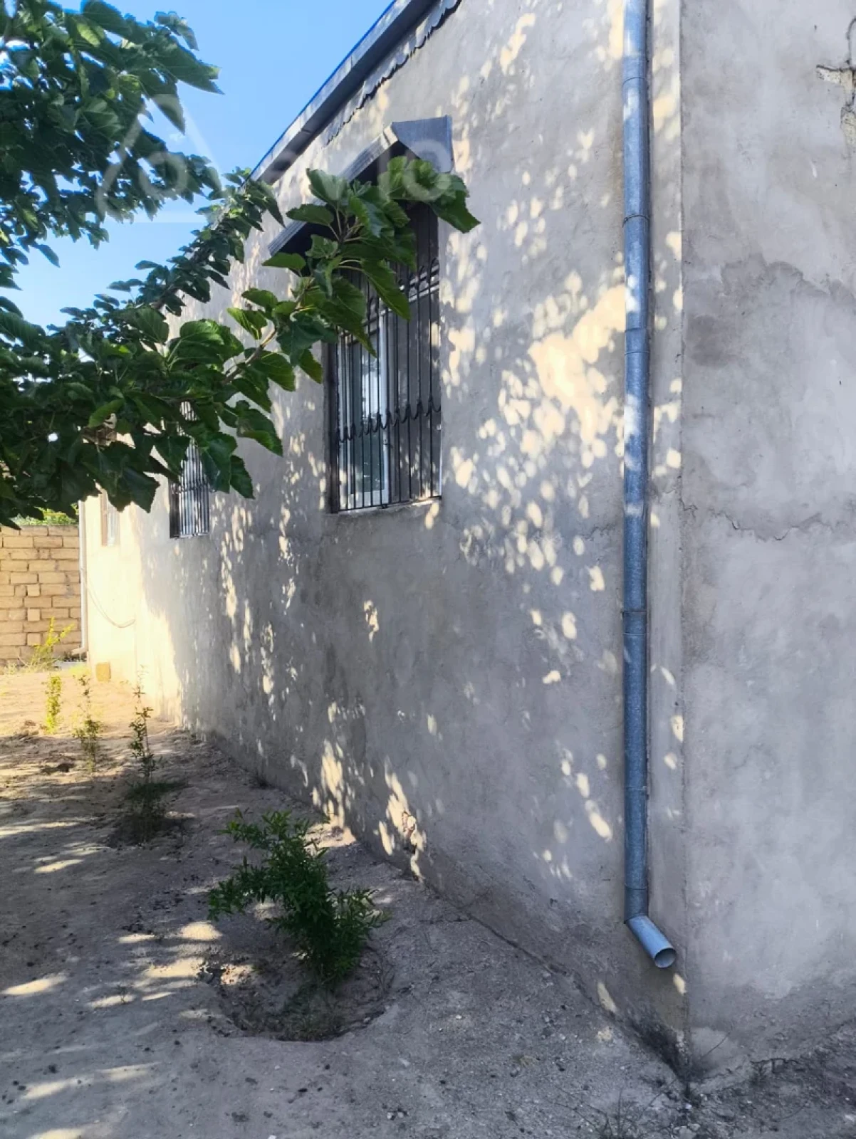 Satılır 4 otaqlı həyət evi 144 m²