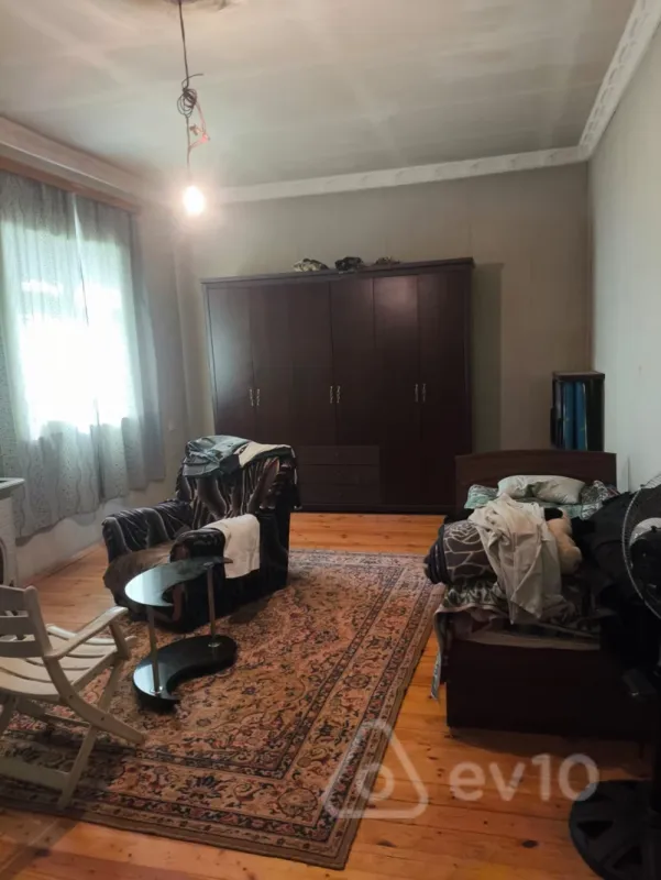 Satılır 4 otaqlı həyət evi 144 m²