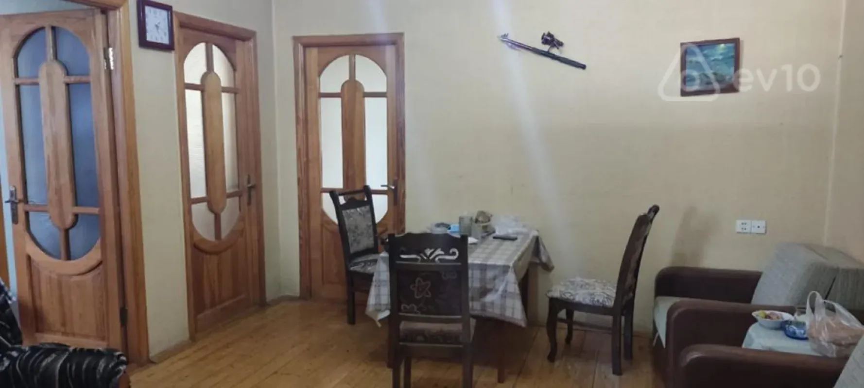Satılır 4 otaqlı həyət evi 144 m²