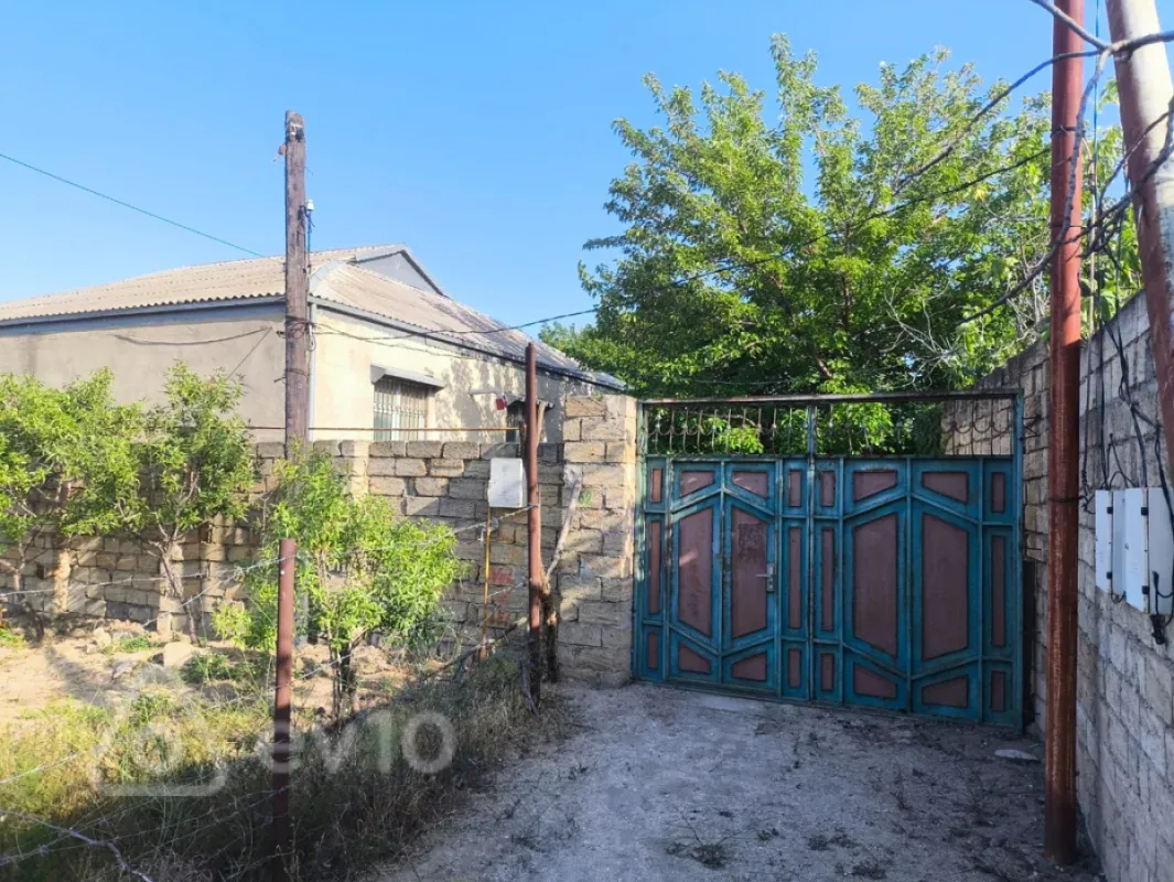 Satılır 4 otaqlı həyət evi 144 m²