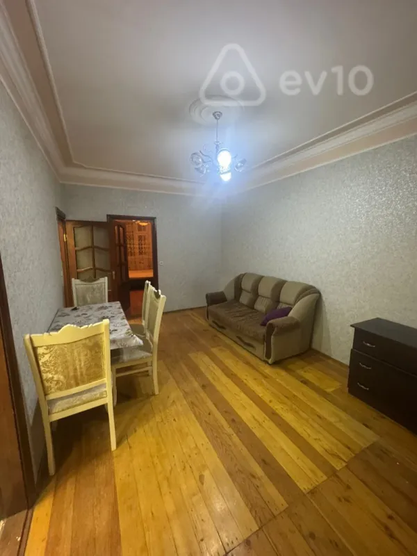 Kirayə verilir 2 otaqlı yeni tikili 48 m²