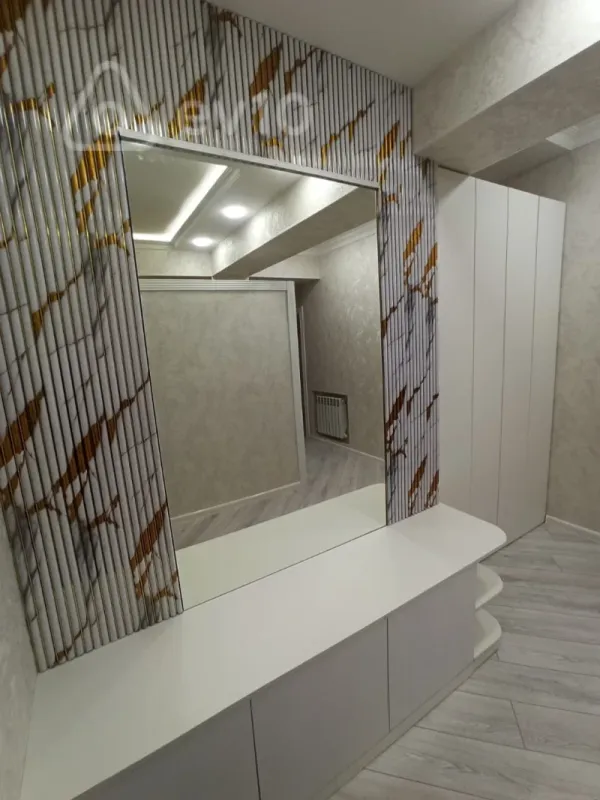 Satılır 3 otaqlı yeni tikili 81 m²