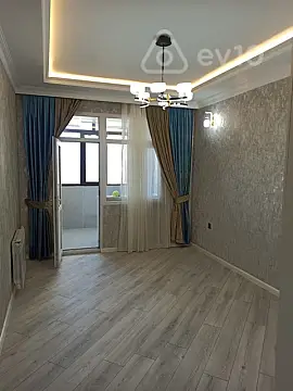 Satılır 3 otaqlı yeni tikili 81 m²