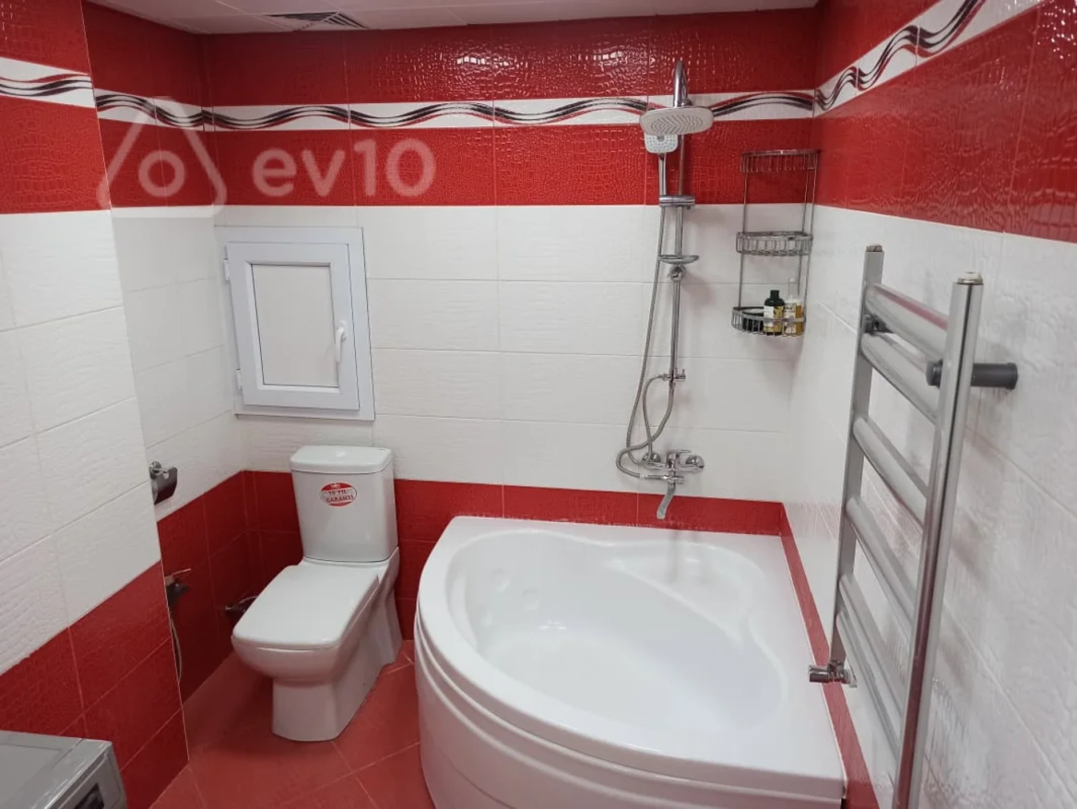 Satılır 3 otaqlı yeni tikili 81 m²