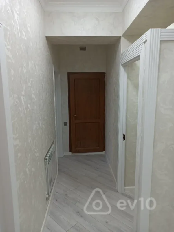 Satılır 3 otaqlı yeni tikili 81 m²