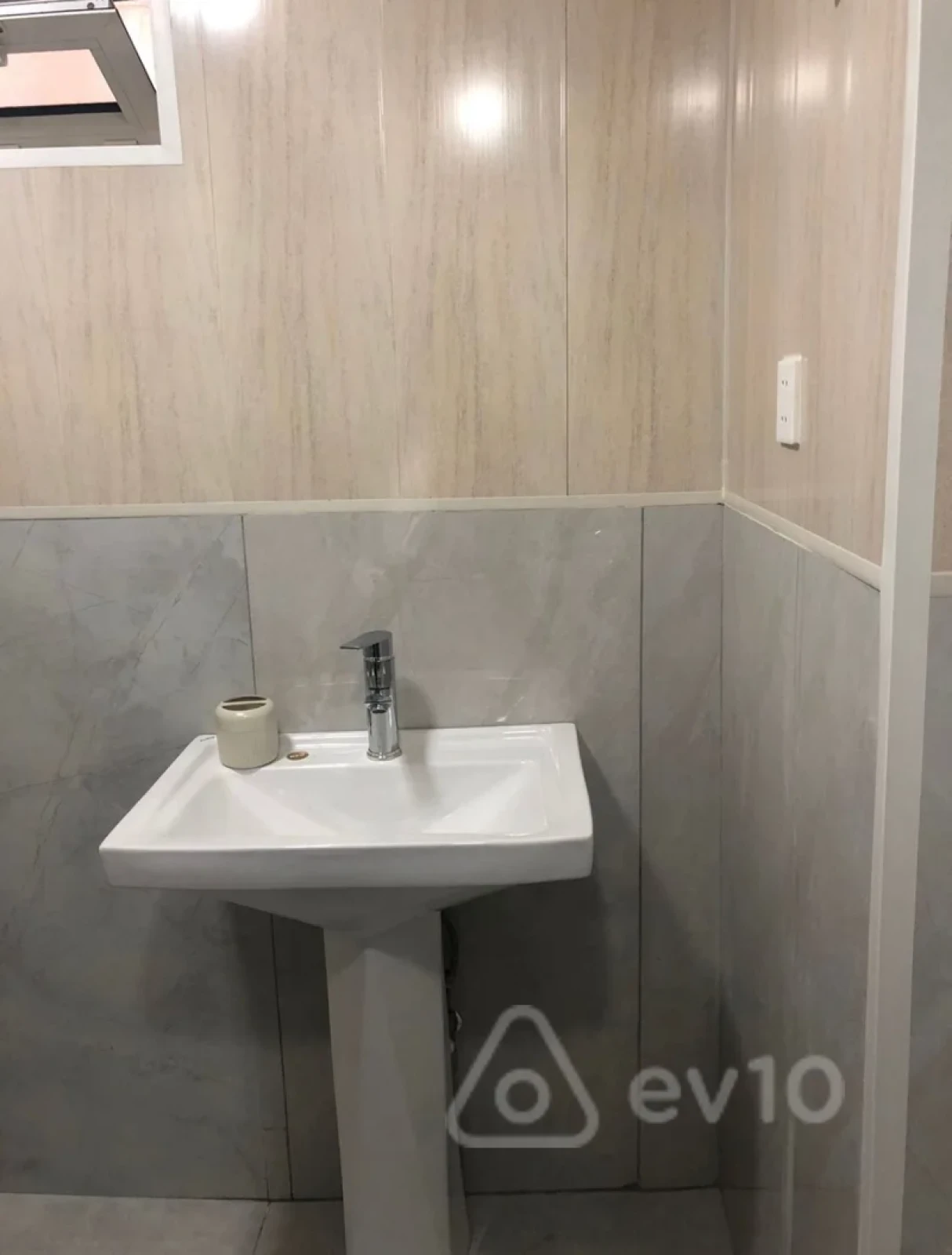 Kirayə verilir 1 otaqlı həyət evi 21 m²