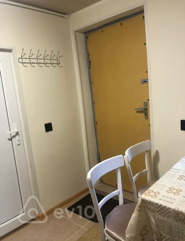 Kirayə verilir 1 otaqlı həyət evi 21 m²