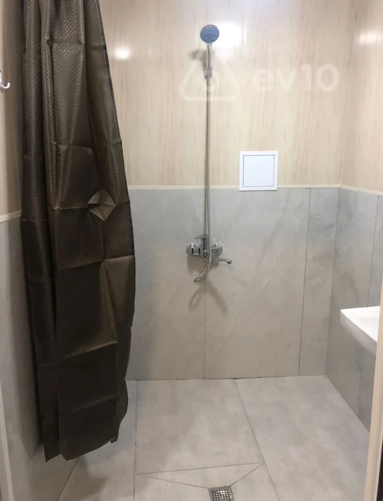 Kirayə verilir 1 otaqlı həyət evi 21 m²