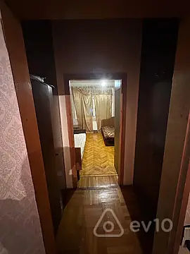 Kirayə verilir 2 otaqlı yeni tikili 50 m²