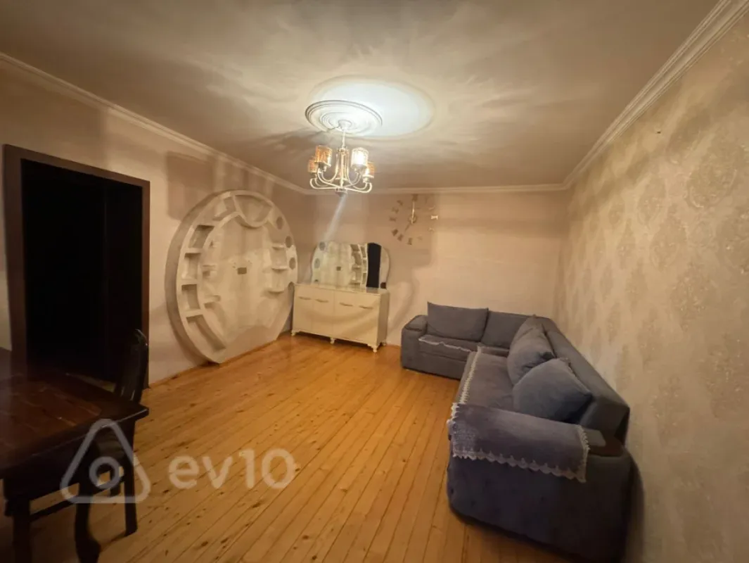 Kirayə verilir 4 otaqlı həyət evi 210 m²