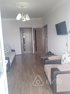 Satılır 2 otaqlı köhnə tikili 50 m²