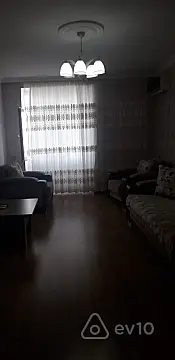 Satılır 2 otaqlı köhnə tikili 50 m²