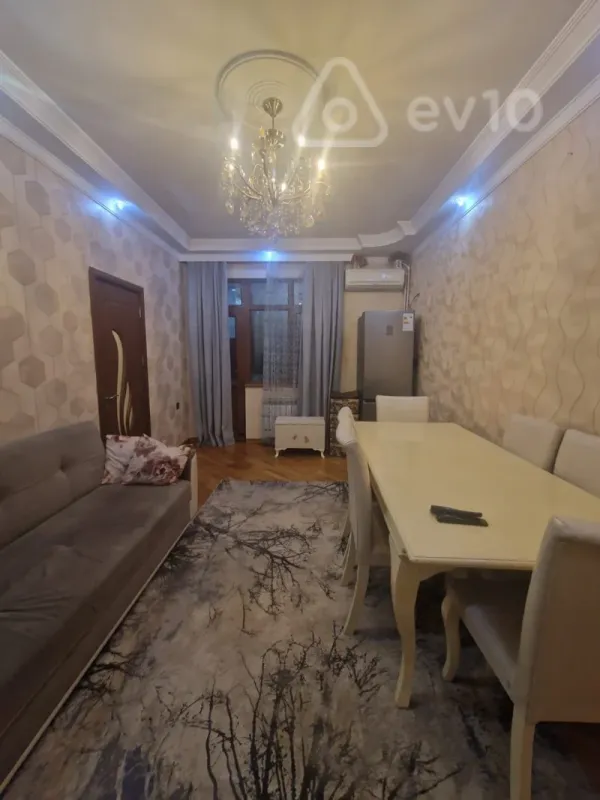 Kirayə verilir 3 otaqlı yeni tikili 50 m²