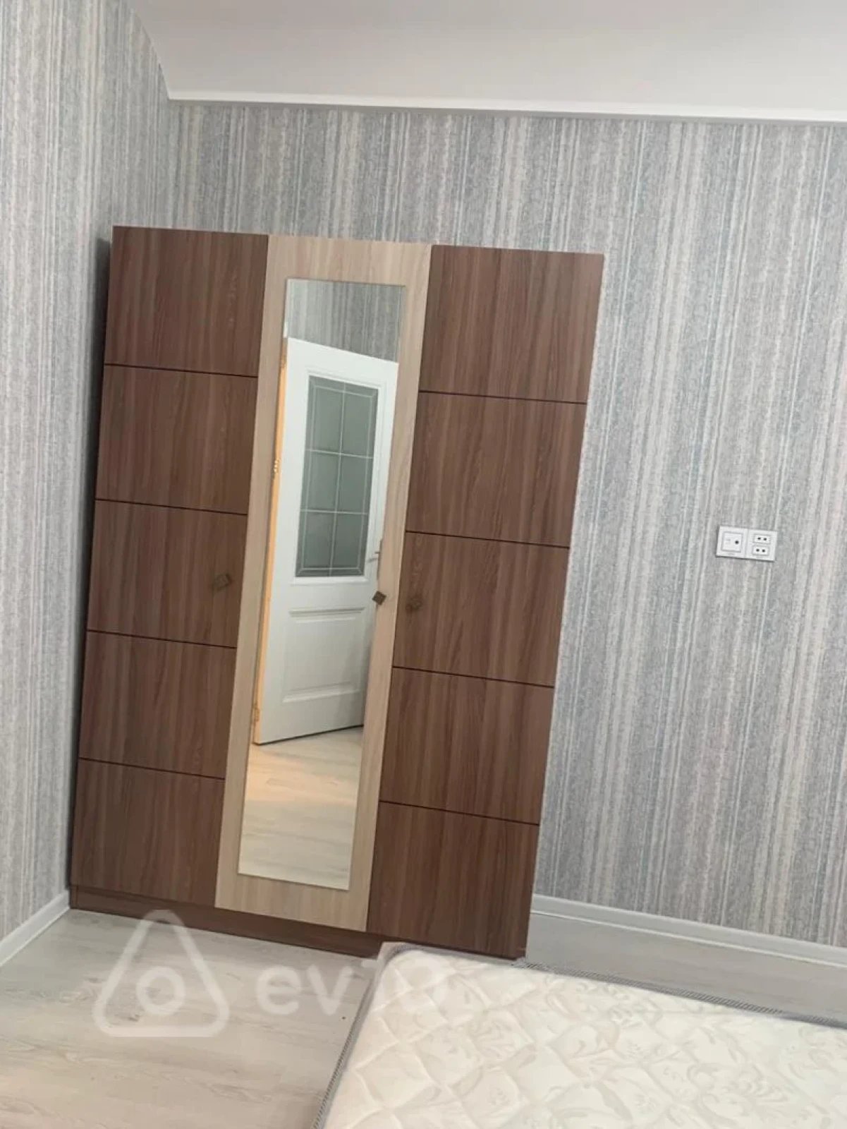 Kirayə verilir 2 otaqlı köhnə tikili 45 m²