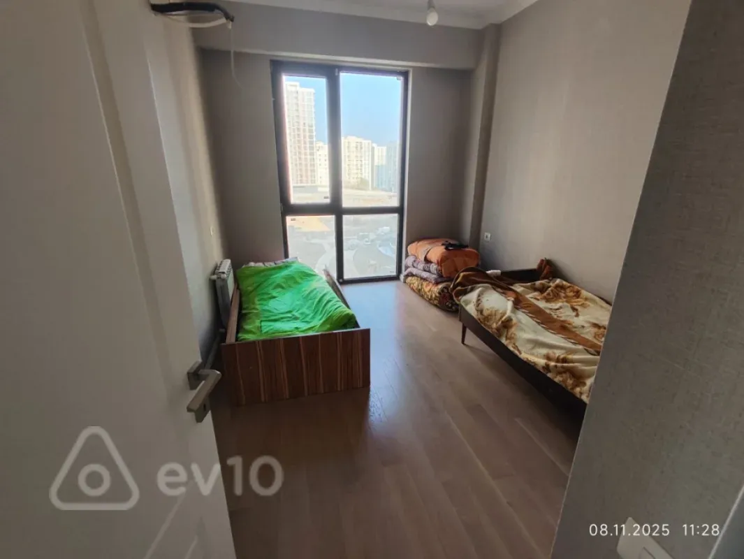 Satılır 2 otaqlı yeni tikili 50 m²