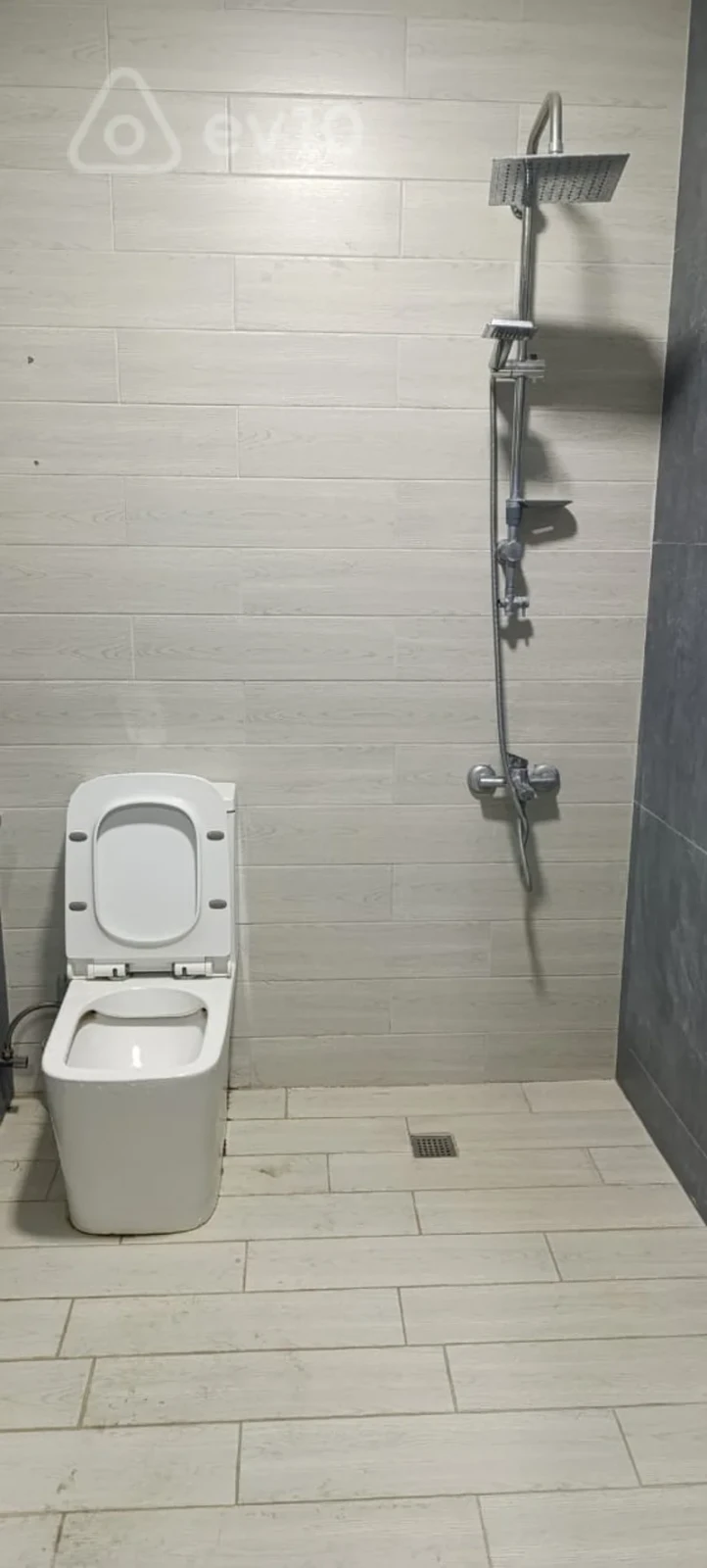 Kirayə verilir 2 otaqlı yeni tikili 60 m²