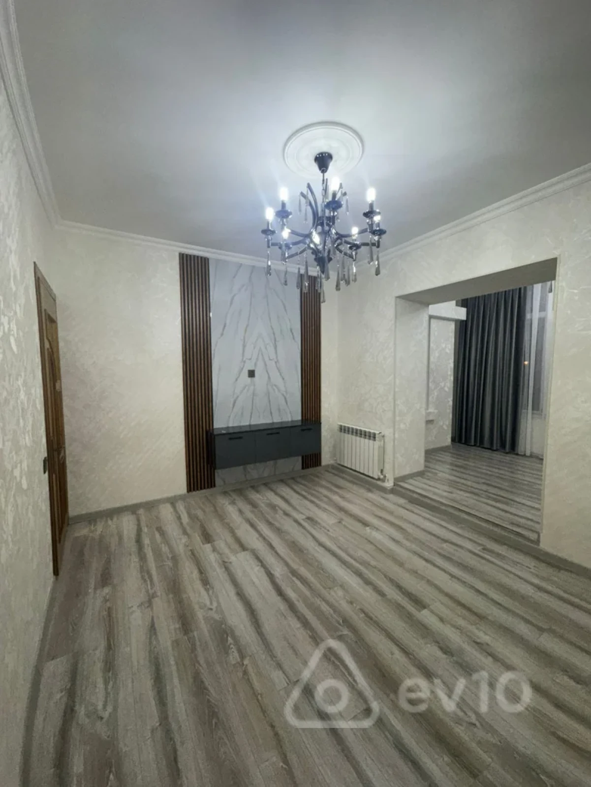 Satılır 3 otaqlı köhnə tikili 65 m²