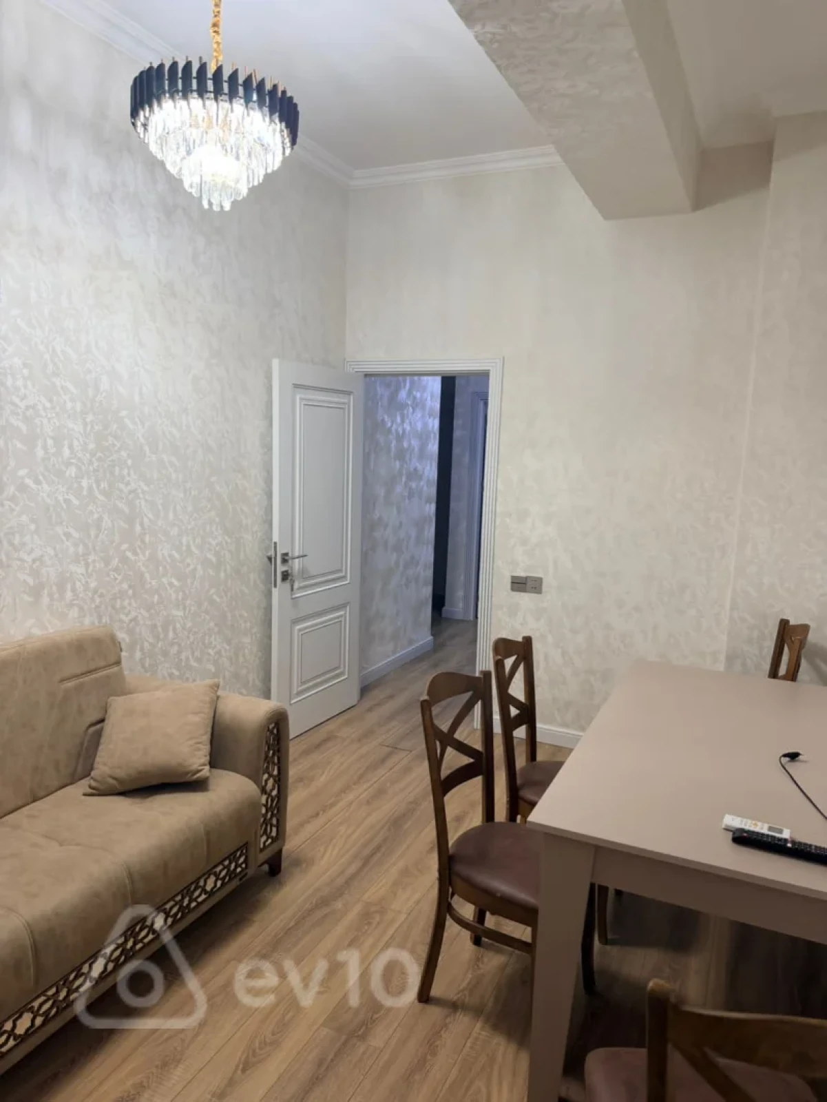 Kirayə verilir 2 otaqlı yeni tikili 51 m²