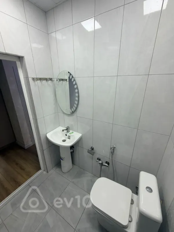 Kirayə verilir 2 otaqlı yeni tikili 51 m²
