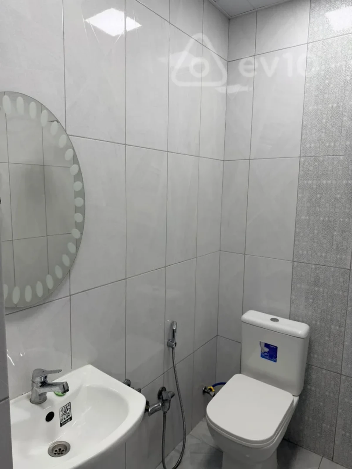 Kirayə verilir 2 otaqlı yeni tikili 51 m²