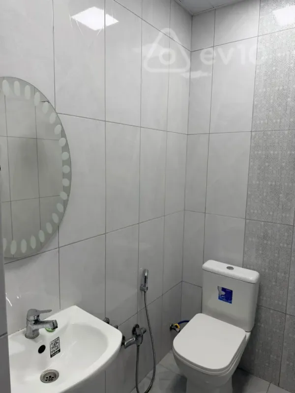 Kirayə verilir 2 otaqlı yeni tikili 51 m²