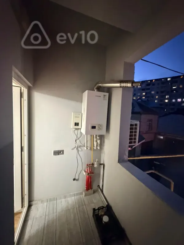 Kirayə verilir 2 otaqlı yeni tikili 51 m²