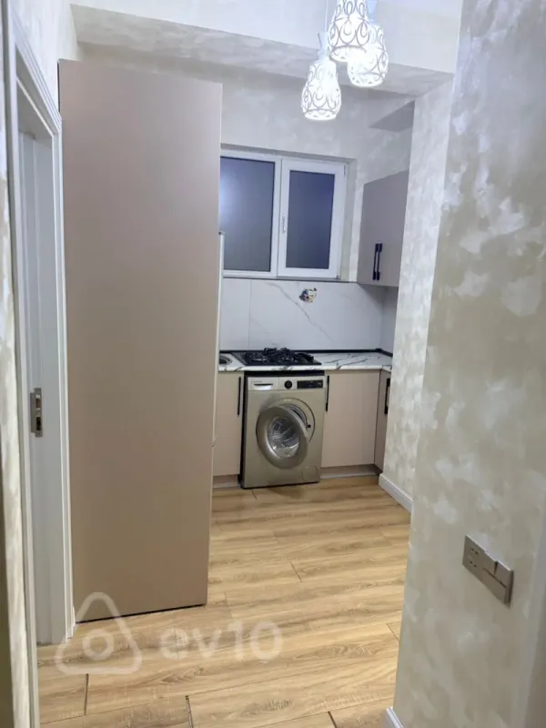 Kirayə verilir 2 otaqlı yeni tikili 51 m²