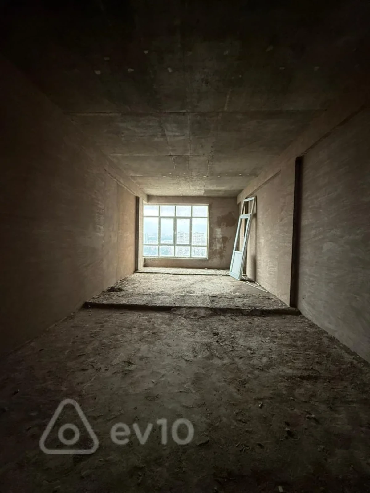 Satılır 2 otaqlı yeni tikili 109 m²