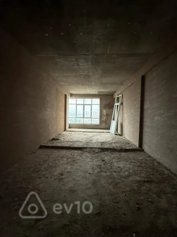 Satılır 2 otaqlı yeni tikili 109 m²