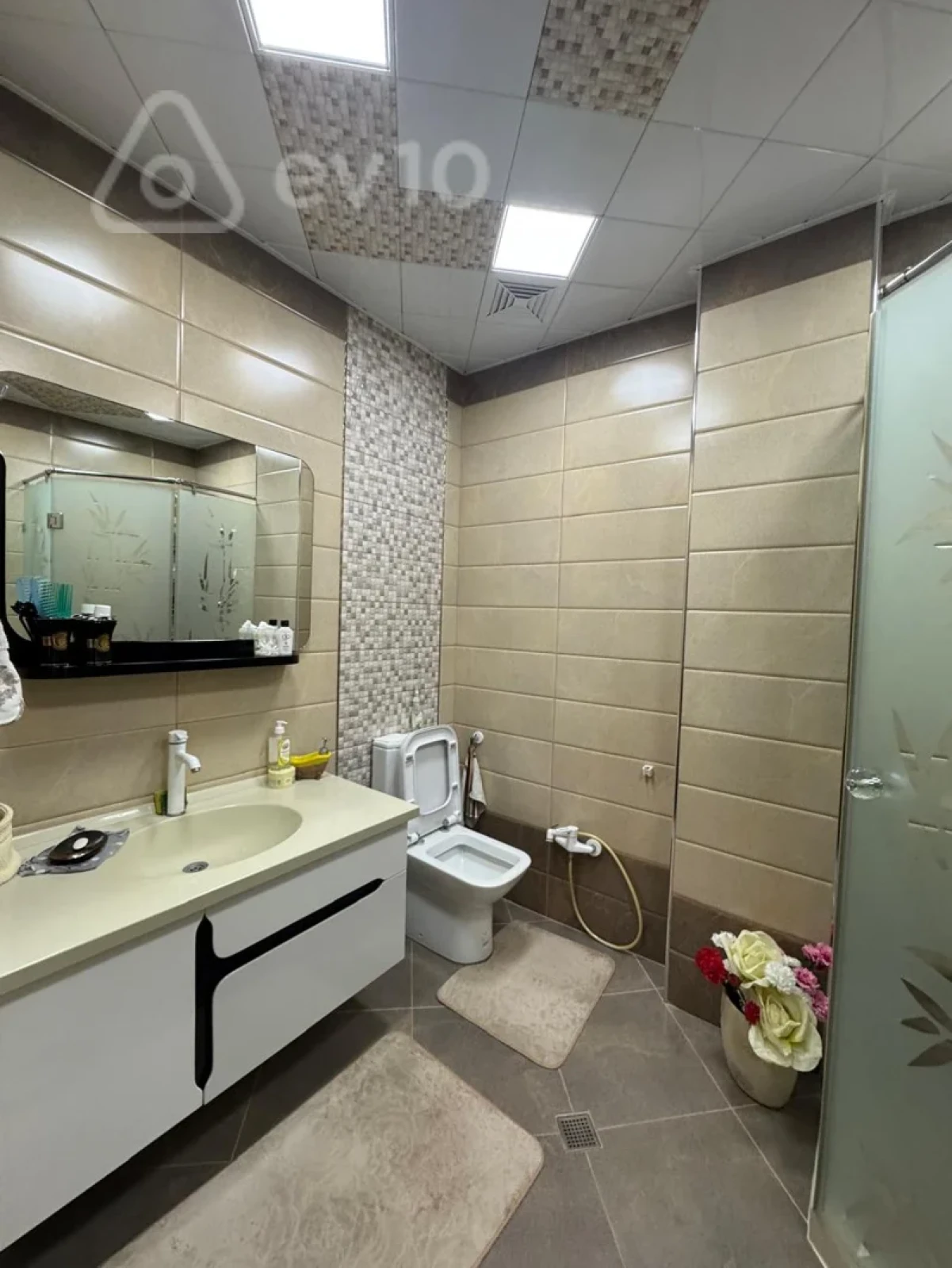 Satılır 2 otaqlı yeni tikili 80 m²