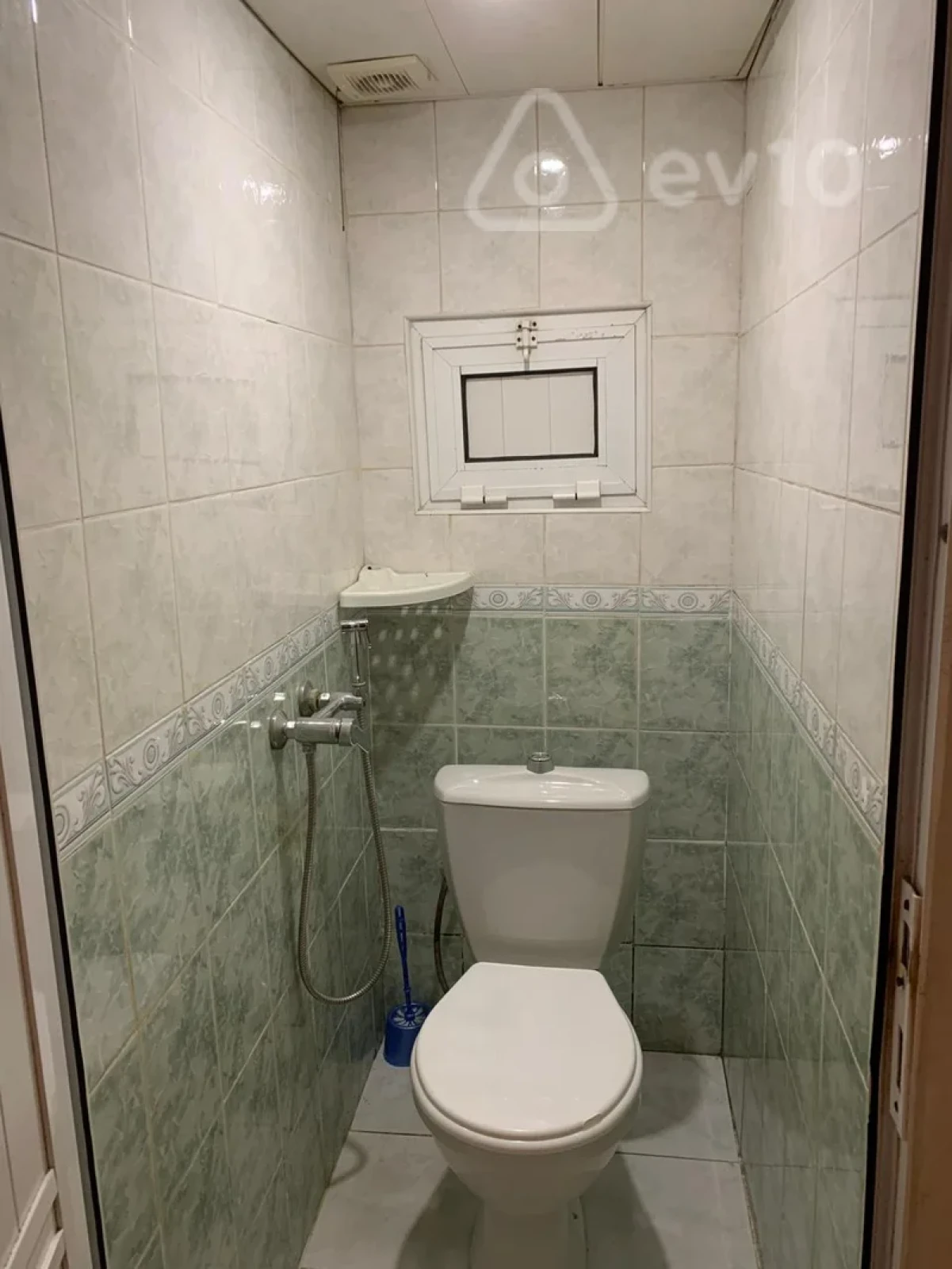 Kirayə verilir 2 otaqlı köhnə tikili 65 m²