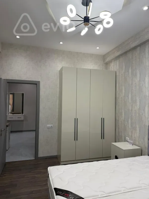 Kirayə verilir 2 otaqlı yeni tikili 91 m²