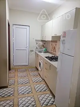Kirayə verilir 3 otaqlı yeni tikili 60 m²