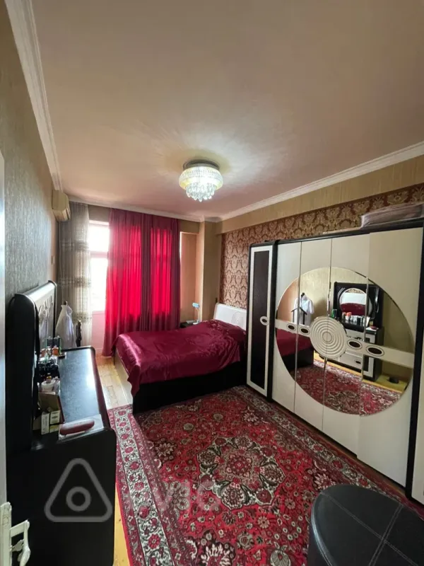 Satılır 3 otaqlı yeni tikili 120 m²