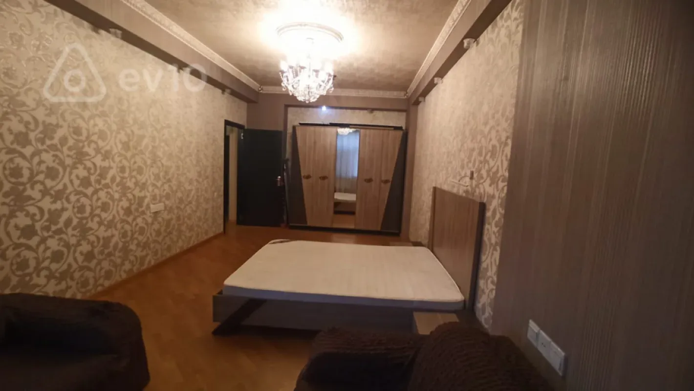 Kirayə verilir 2 otaqlı yeni tikili 90 m²