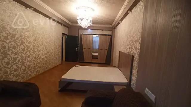 Kirayə verilir 2 otaqlı yeni tikili 90 m²