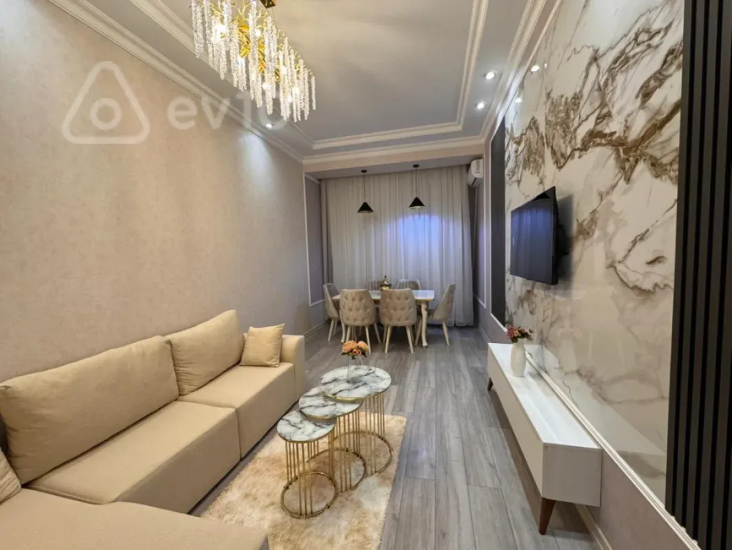 Kirayə verilir 2 otaqlı yeni tikili 80 m²