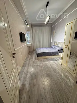 Kirayə verilir 2 otaqlı yeni tikili 80 m²