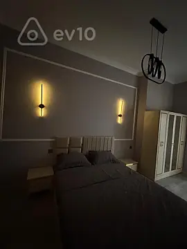 Kirayə verilir 2 otaqlı yeni tikili 80 m²