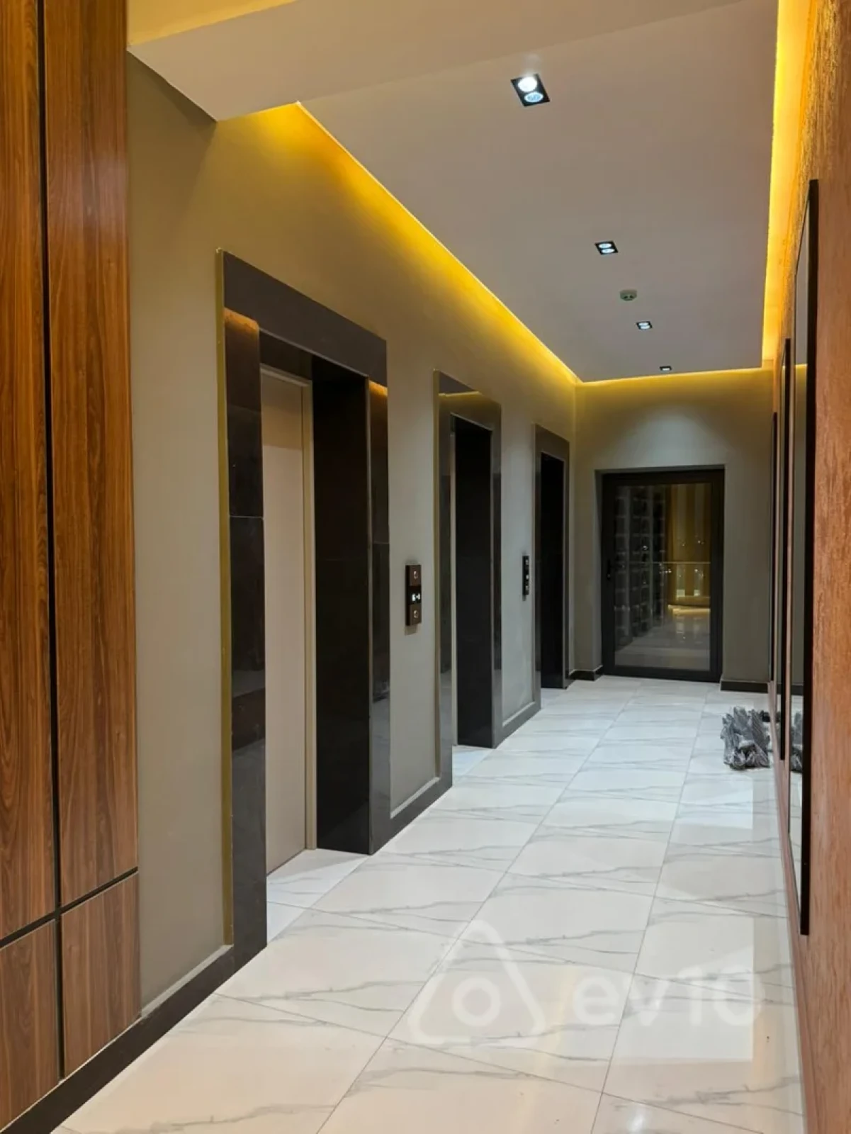 Kirayə verilir 3 otaqlı yeni tikili 110 m²