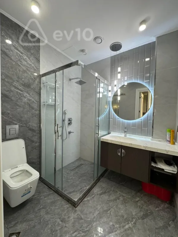 Kirayə verilir 3 otaqlı yeni tikili 110 m²