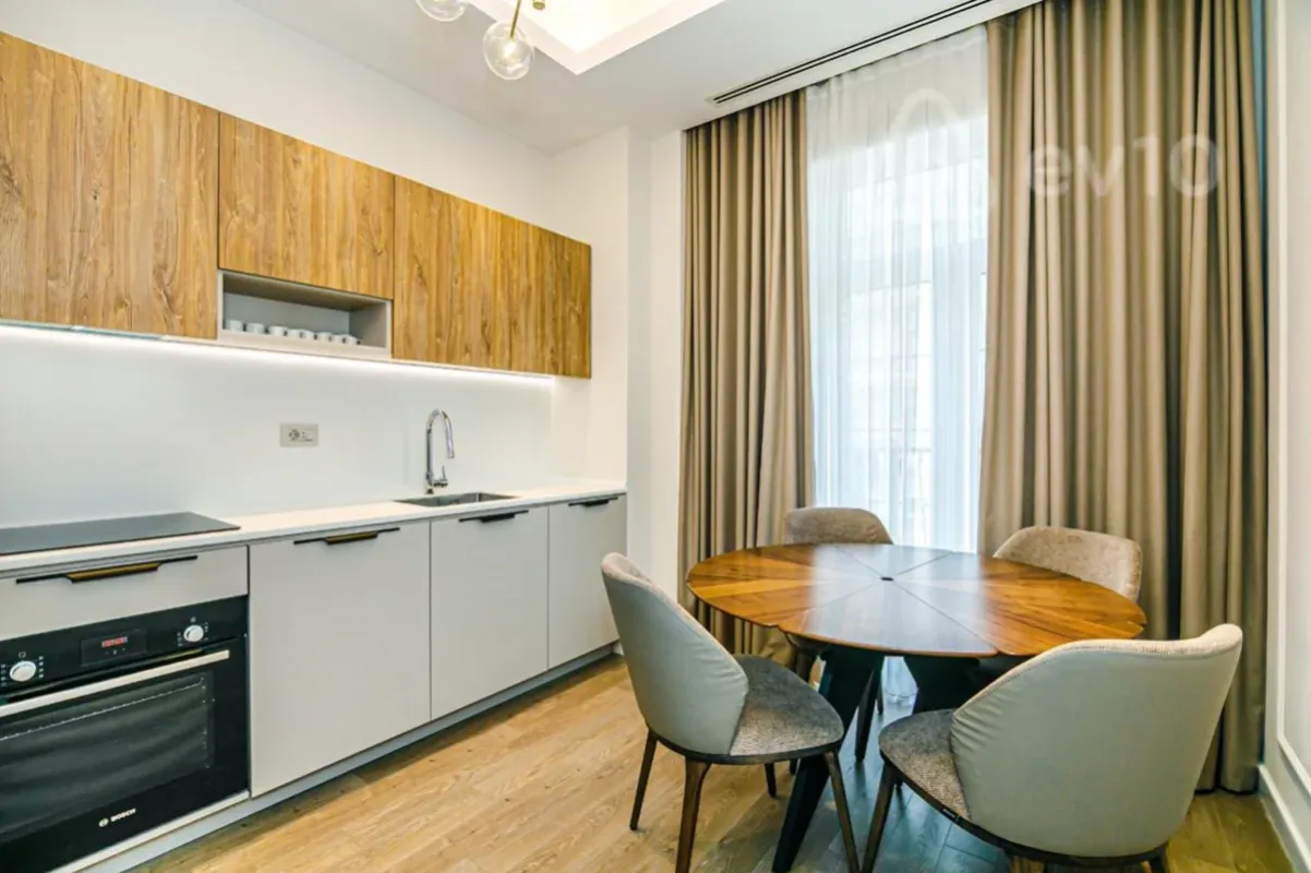 Kirayə verilir 3 otaqlı yeni tikili 100 m²